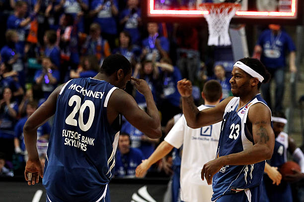 因一次判罚 因一次判罚